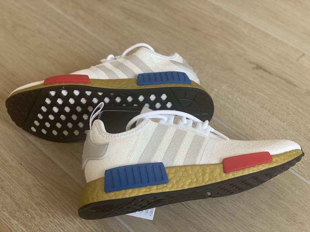 Adidasi Originali Adidas NMD R1 OG White Gold Noi Marime 39, 40.5