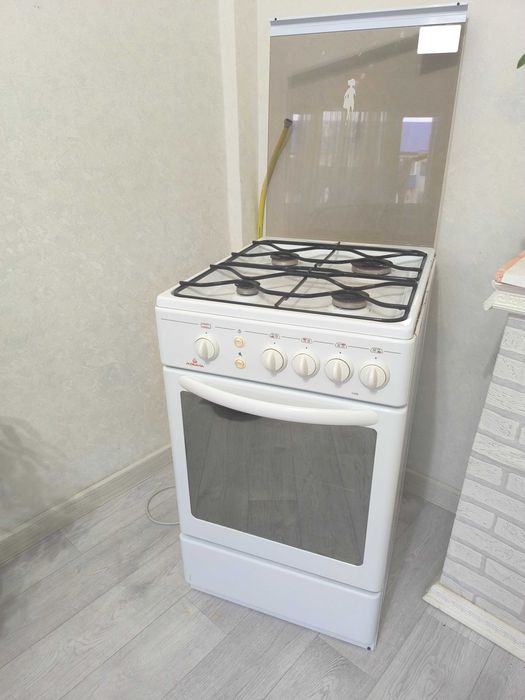 Газовая плита б/у 40 000 тг