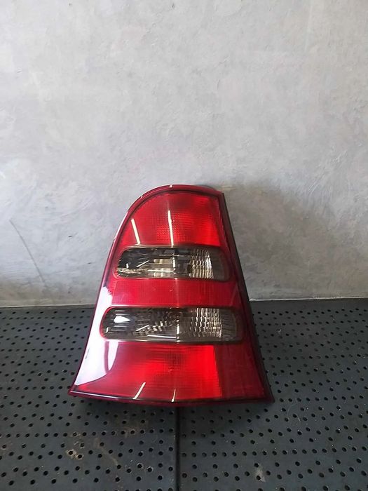 Stop tripla lampa dreapta mercedes a class w168 1688203064r