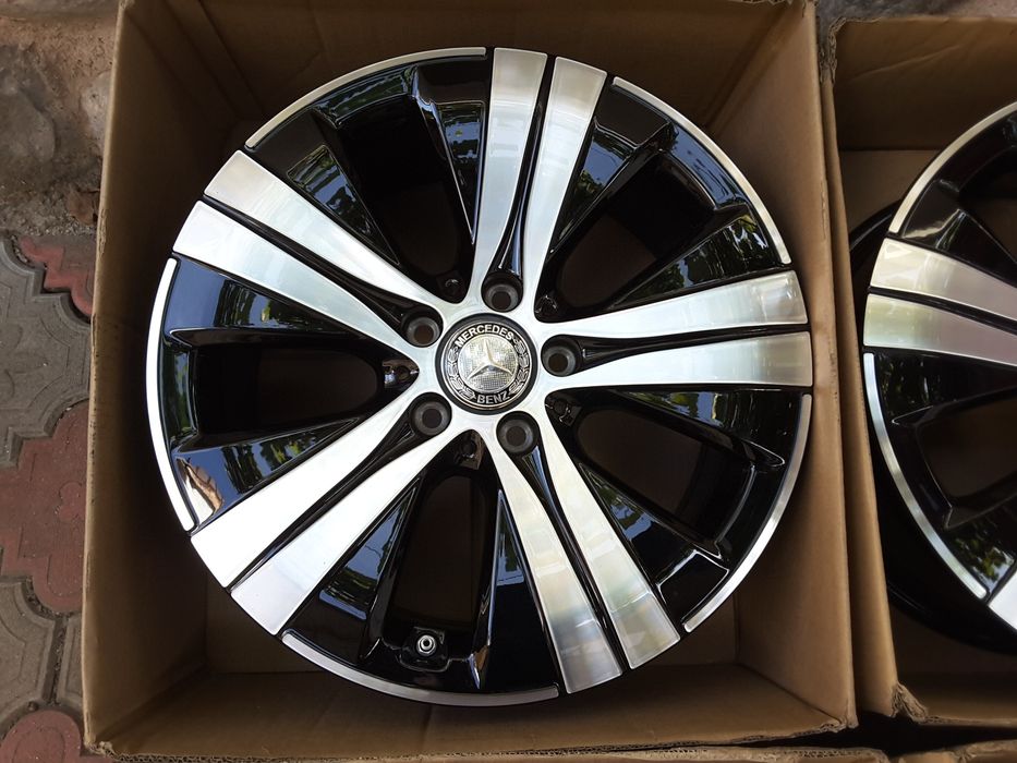 jante aliaj 17; 5x112;originale Mercedes C,V class w206,CLA,Vito w447