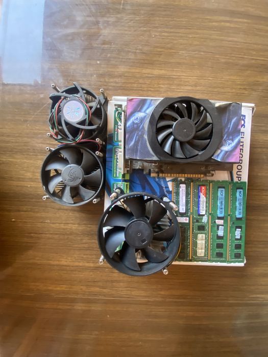 4xRam3xKuler2xVdkarta1xDiskovod