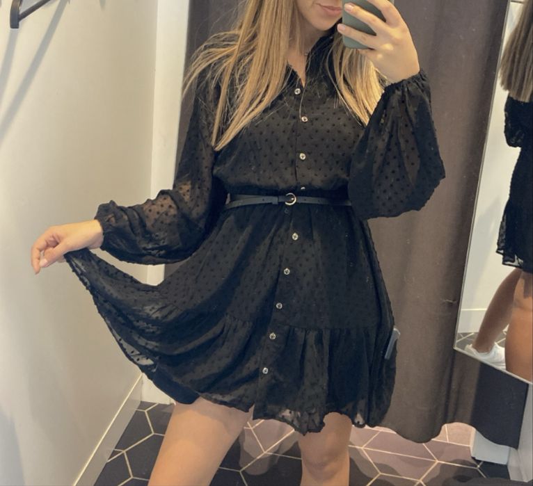 рокля Mohito 32 размер