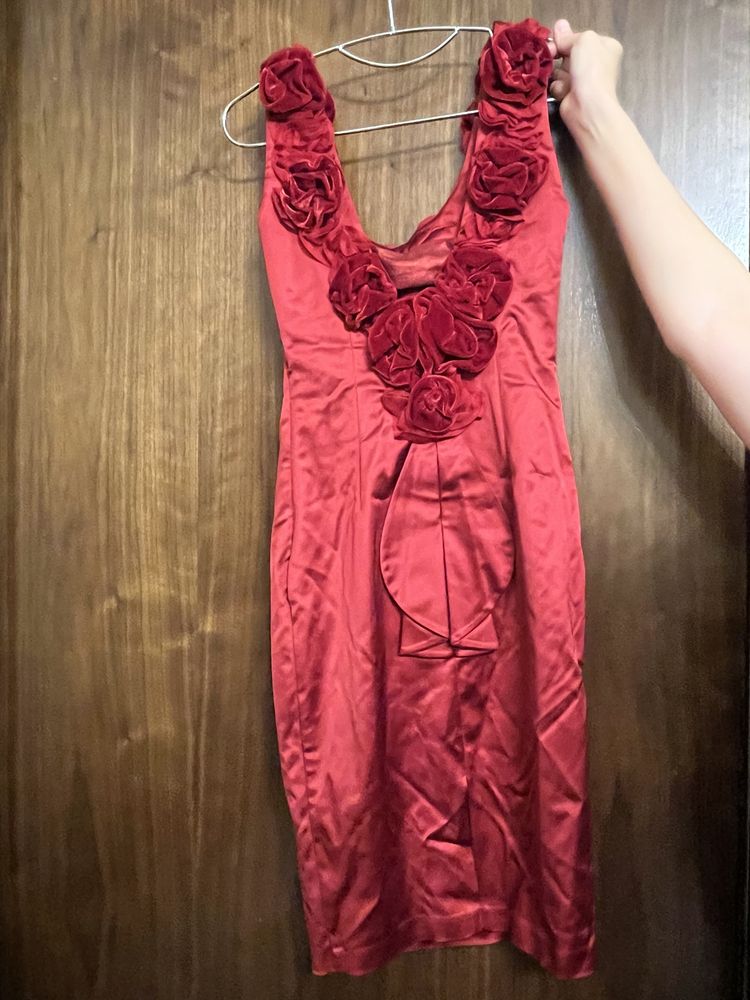 Продается новое платье от Lasagrada