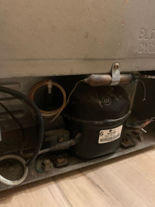 Хладилник- мини бар LG