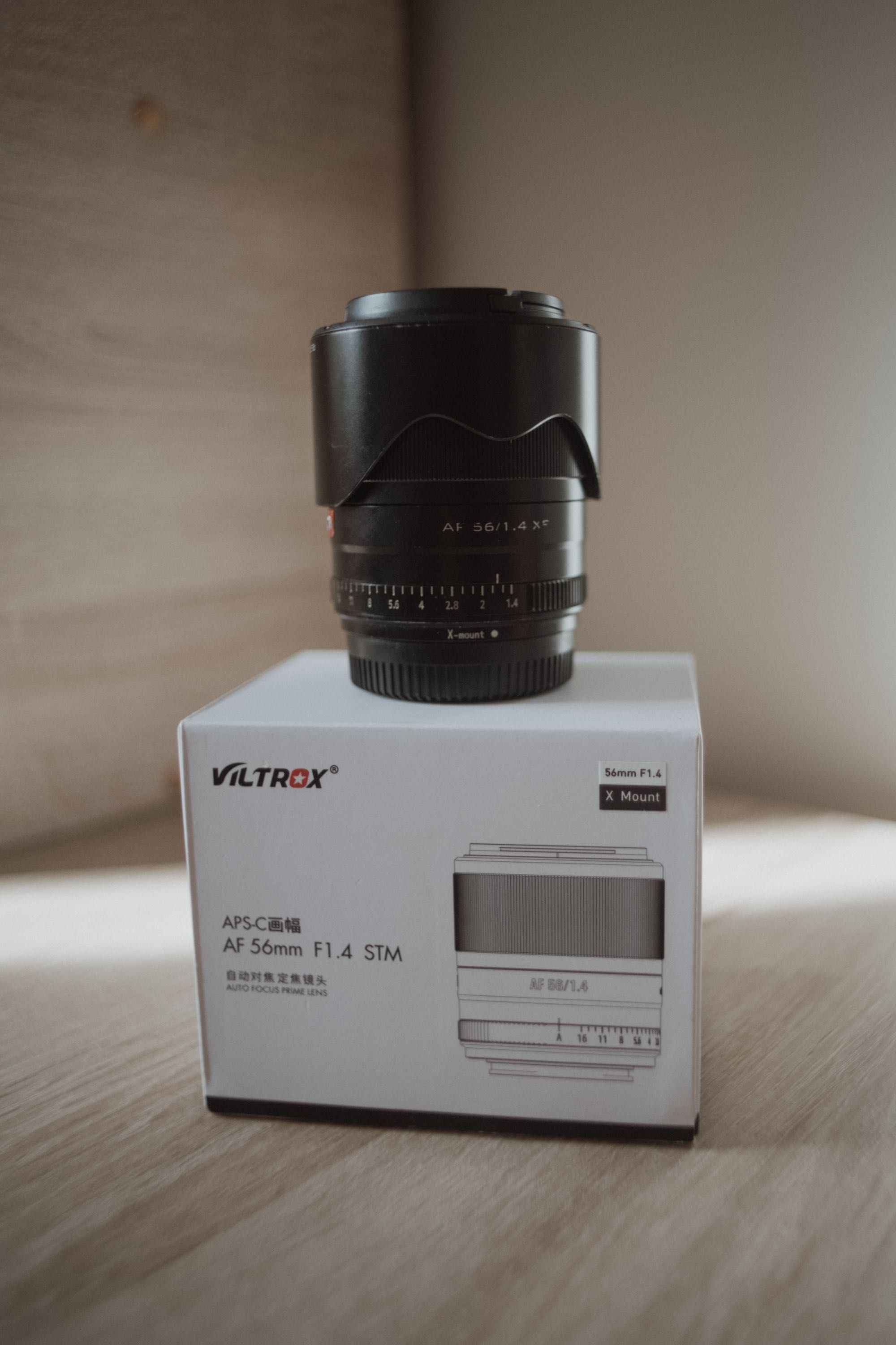 Vând obiectiv Viltrox 56mm f/1.4 pentru Fujifilm FX