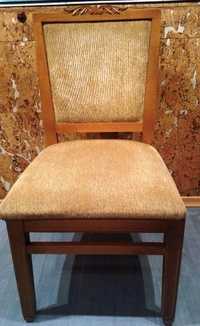 АРТ-Стол от масивен бук с дърворезба комплект 4 броя