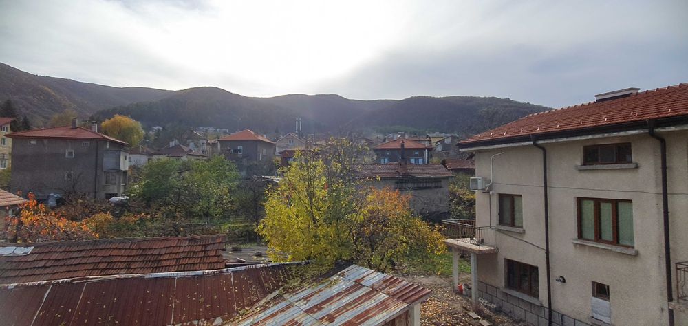 Продава се Етаж от къща в с. Лозен, Област София-град - 220 кв.м за 1046 €/кв.м - Снимка #19