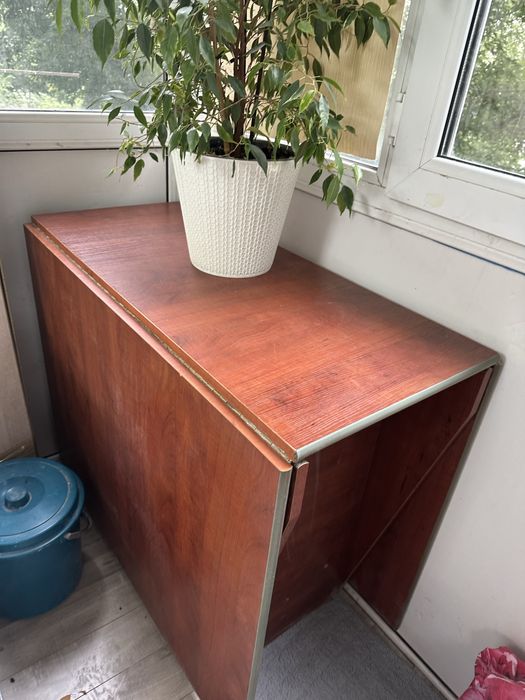 Продам раскладной стол