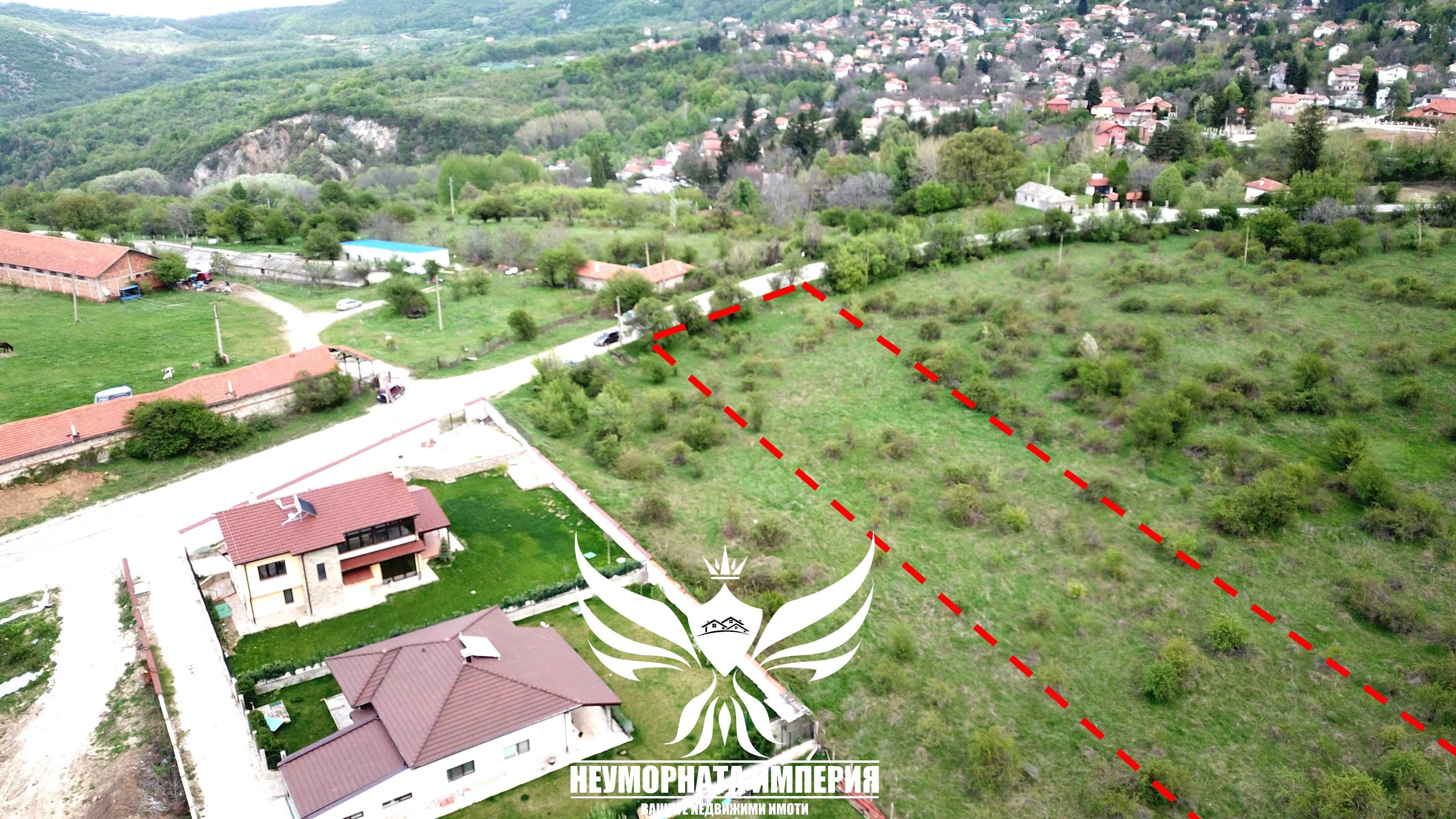 Продавам земя  4000кв.м. в село Гълъбово, първа линия