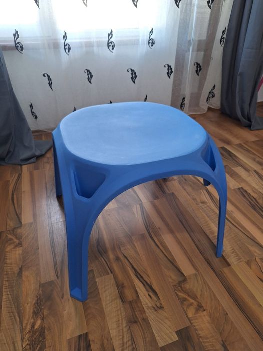 Mese+Scaune Copii! Locul unde se creeaza amintiri