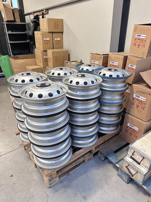 Janta iveco r 16 punte dubla,janta greutate