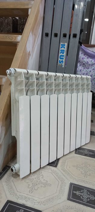 Продаётся батарея би металл б/у 1 сезон, свежая исправная