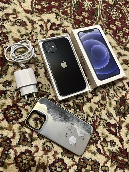 iPhone 12 64гб полный компект! В идеале