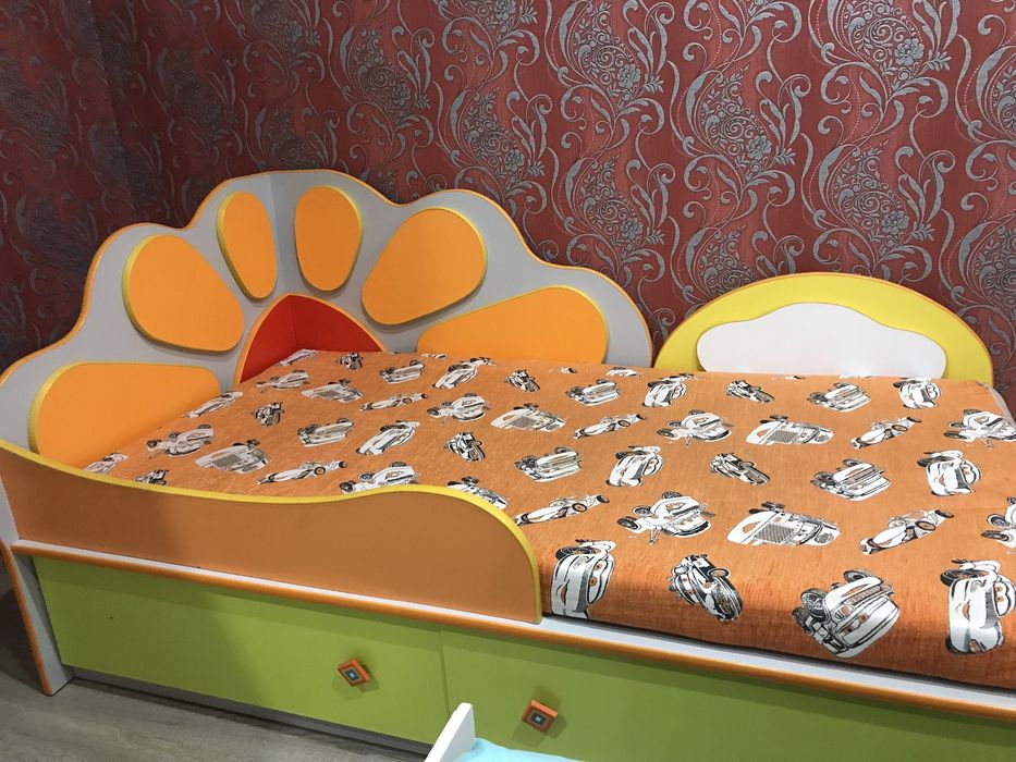 Продам кровать б/у