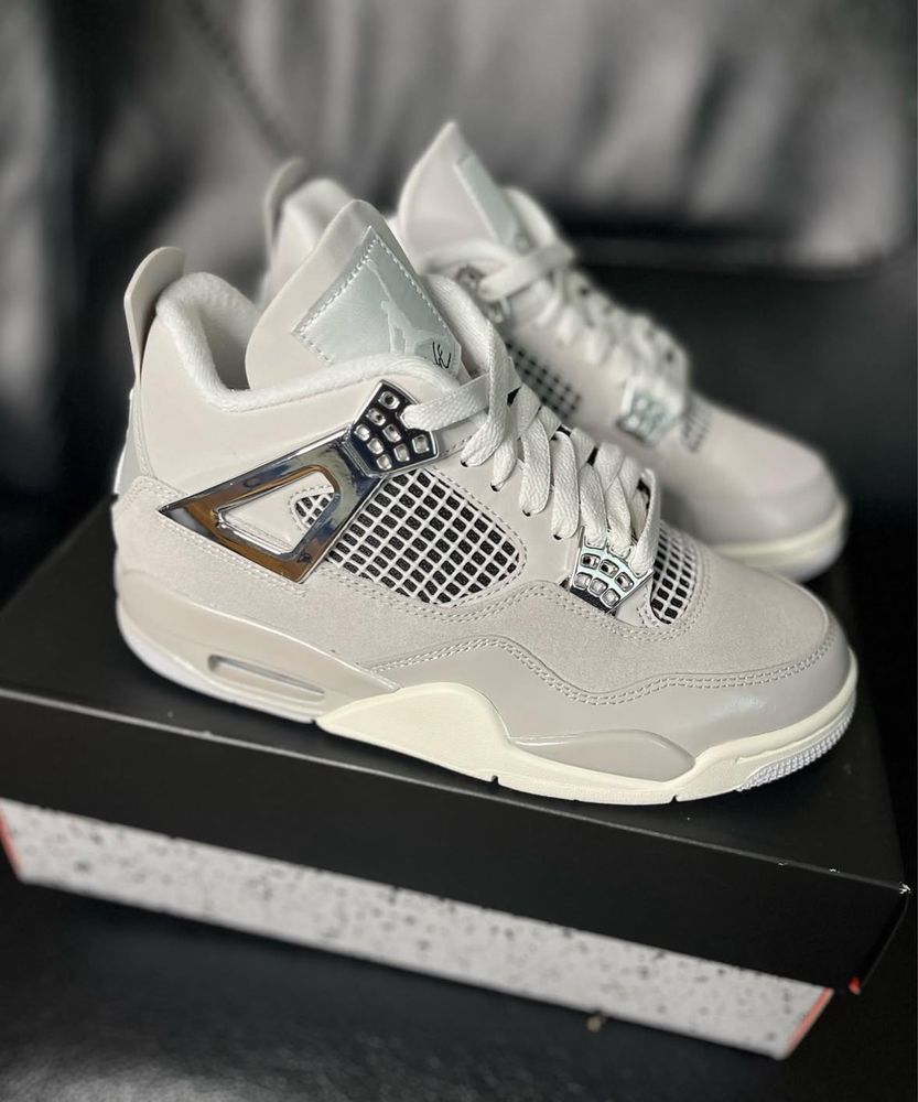 Jordan 4 frozen moments