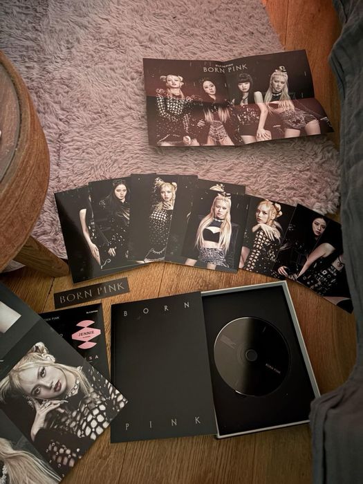 Колекционерски албуми Black Pink