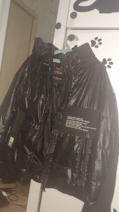 2курткочки осений -весенний,на девочку, по 5000тг. кск?!!