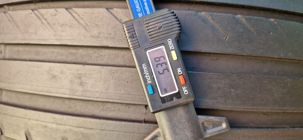 Set 4 Anvelope Fulda 235 35 R19 de vara