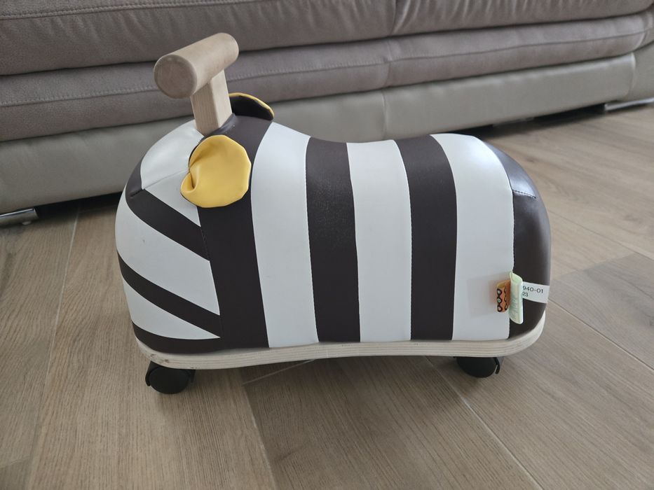 Zebra penteu copii (1-3ani) b.toys