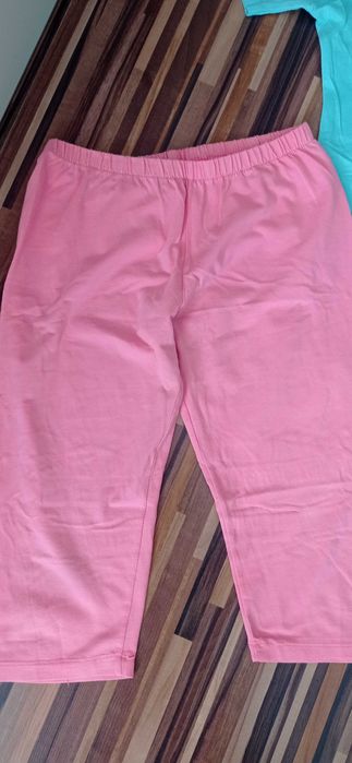 Голем лот състоящ се от 2 бр. туники и 2 бр. клинчета.