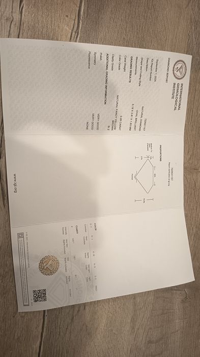 Diamant oval 0.26 carate