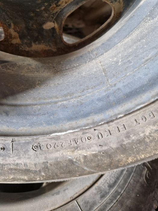 Vand 3 jante aluminiu + 1 tablă si cauciucuri 235  60 r16 suzuki grand