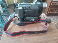 Продам видео камеру jvc