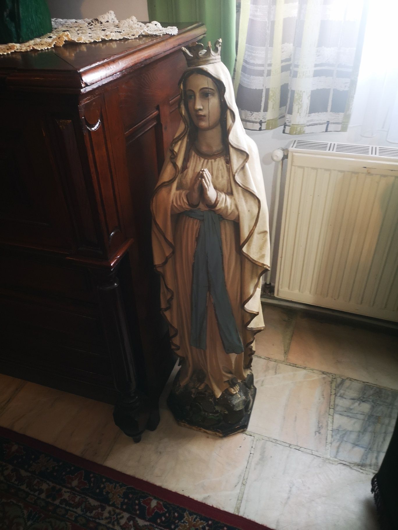 Statue Maria Magdalena din sec XIX lea