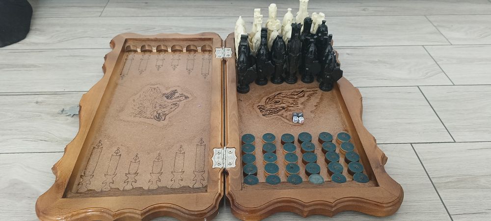 Продам нарды шахматы ручная работа