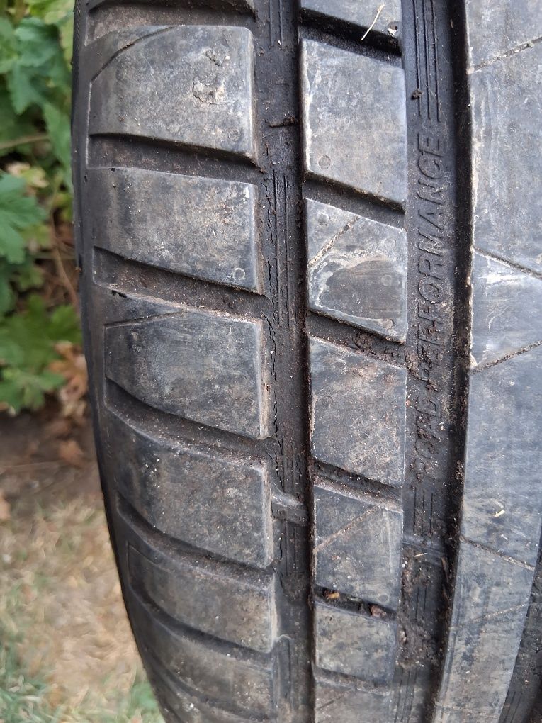 Гуми с джанти 205/60/r16 от Vw Sharan mk1