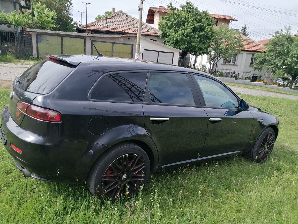 Алфа 159 2.4 200к.с.на части