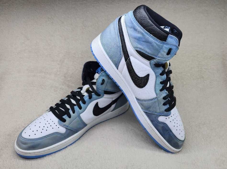 Jordan 1 Retro High OG White-Black-University Blue - mărime 47.5