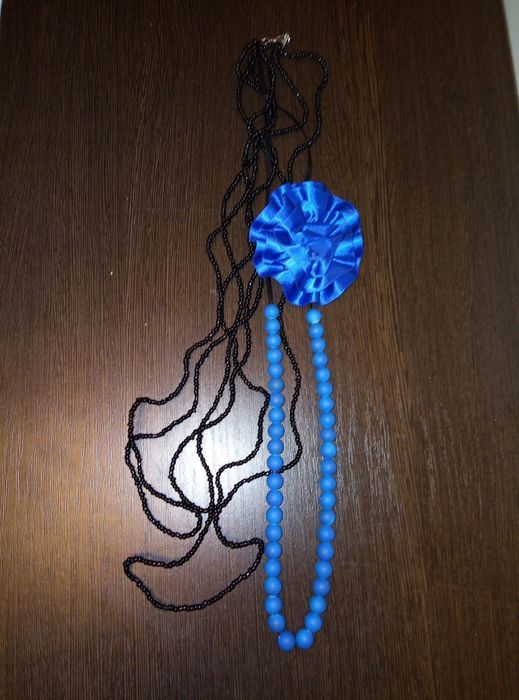 Бусы  с бисером новые