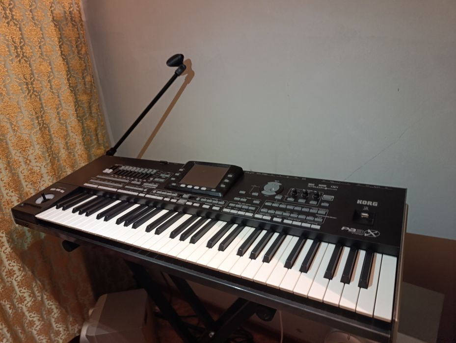 Korg pa 3x профессиональный итальянский в идеальном состоянии