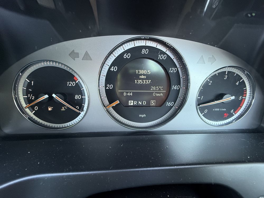 На части w204 Mercedes C 320 CDi 224кс. Автомат 7-G