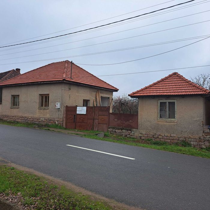 Vand casa Urviș de Beiuș 25000 euro