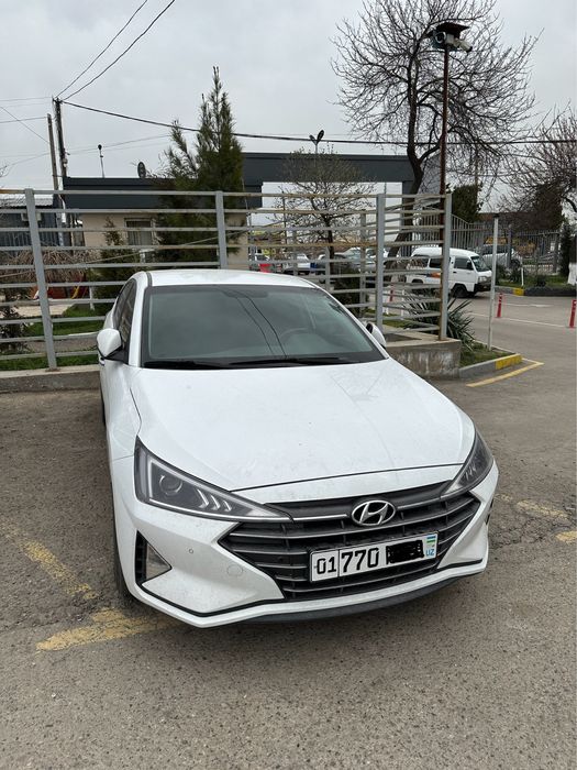 Hyundai Elantra 2.0 2020 Элантра