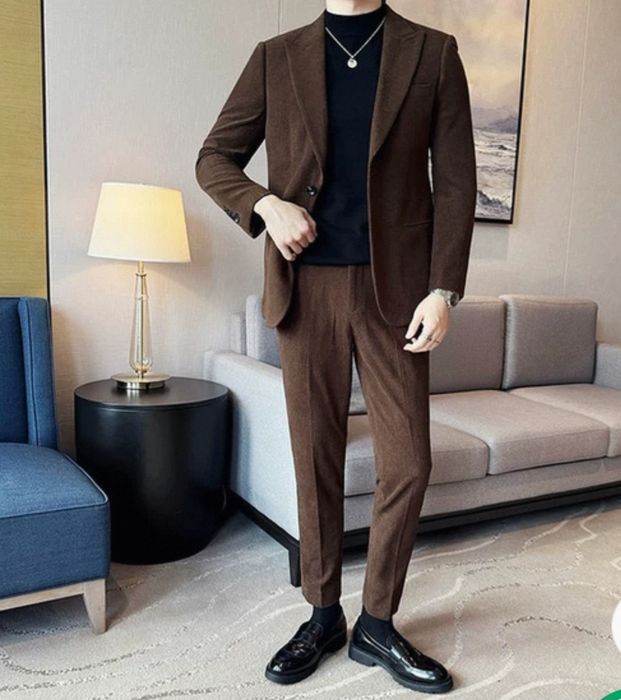 Мужской костюм новый