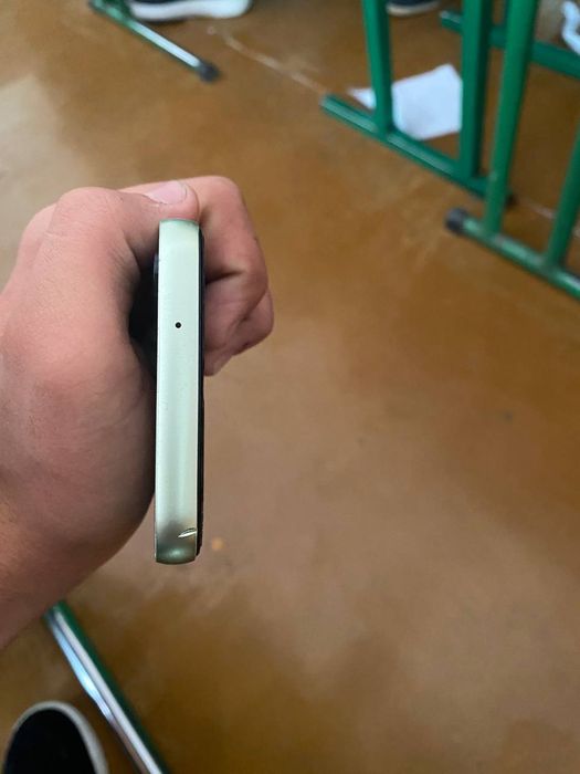 Samsung a14 srochna sotiladi