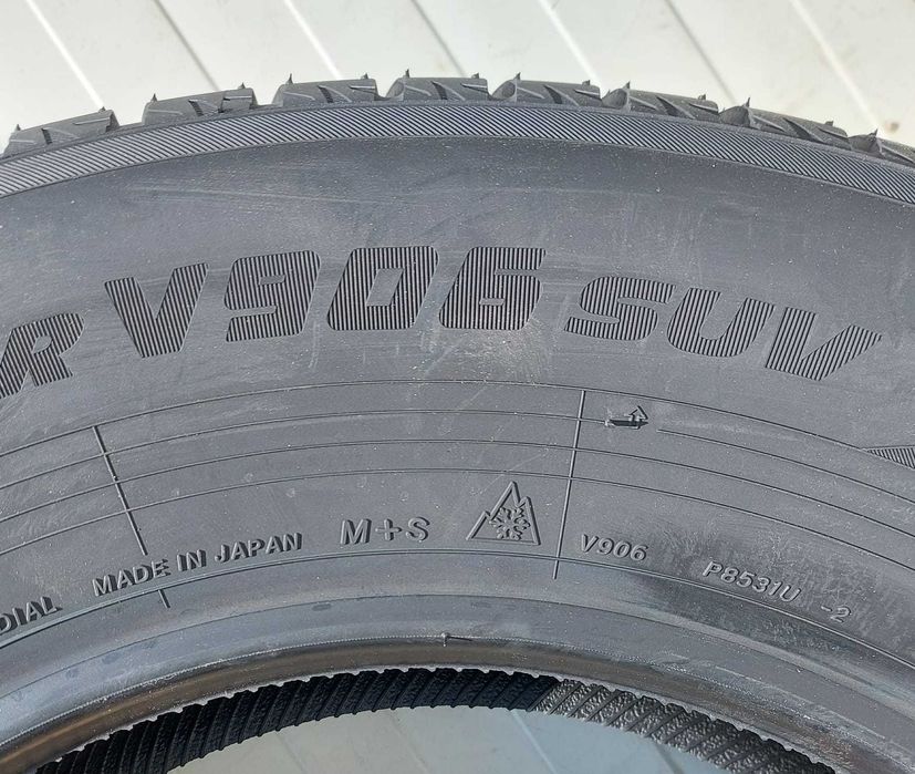 235/65 R17, 108H, YOKOHAMA, Anvelope de iarna M+S, dot 2024