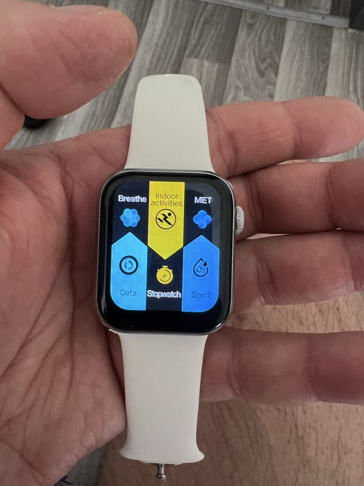 Обменяю smart whatch w16