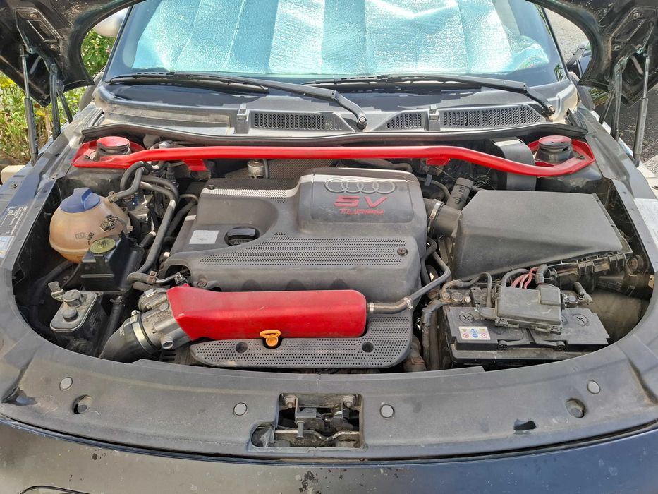 Vand AUDI TT negru