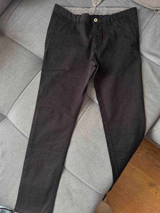 Мъжки панталон Massimo Dutti 42