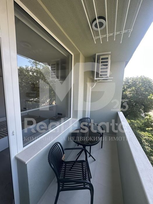 Дава се под наем Двустаен апартамент в Пловдив, Кючук Париж - 70 кв.м за 459 € - Снимка #8