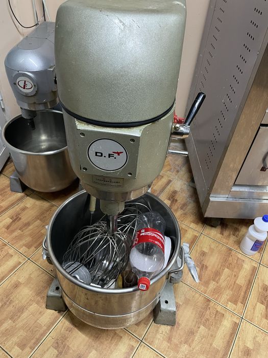 Meksir sotiladi holati zor