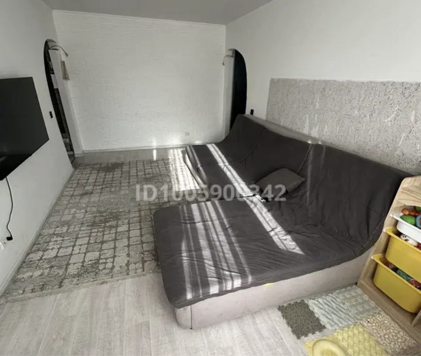 Срочно! Продам диван