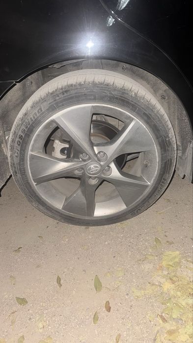 Сатылымда верталет дискалар покрышкамен бірге