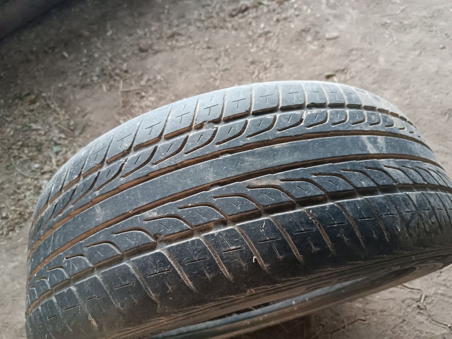 Шина размер 17 б/у