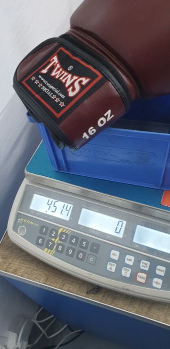 Mănuși box/sporturi de contact