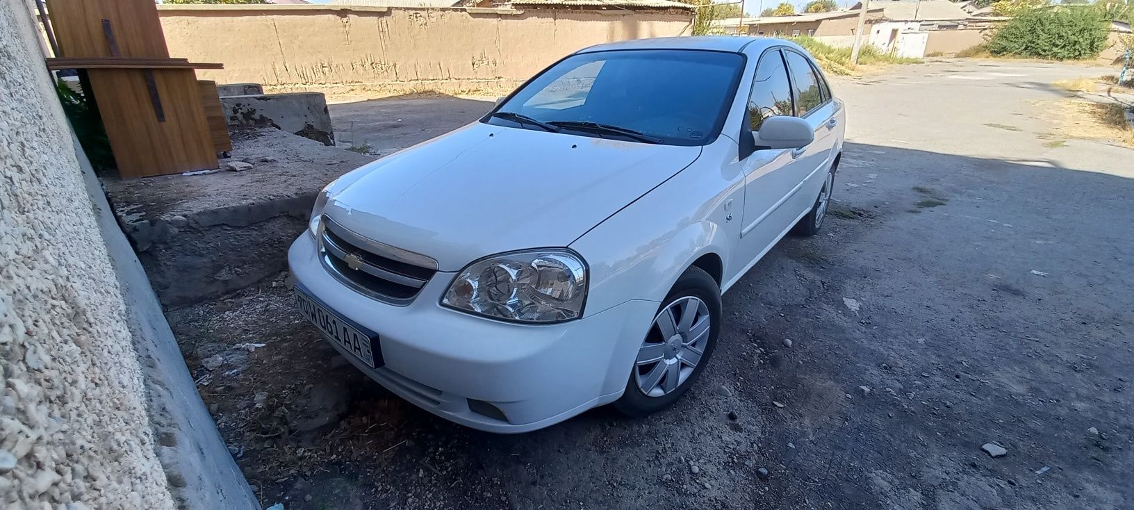 Lacetti 1.8 1 poz. 2013